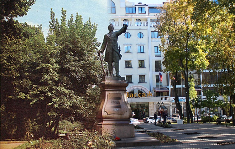 Памятник Петру Первому в Петровском сквере 1985-2015